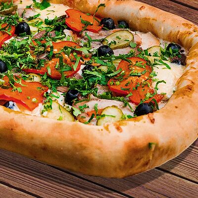 Пицца Фирменнаяв СВОЯ КУХНЯ по цене 1198 ₽