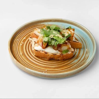 Брускетта с баклажаном, сыром страчателла, соус унаги в Голый повар по цене 430 ₽