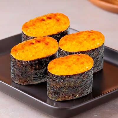 Запеченные суши Краб в Рамен & Роллы Там Сям по цене 349 ₽