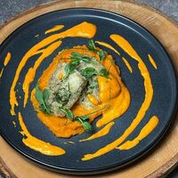 Филе трески с пюре из батата и соусом из болгарского перца в The FOREST restaurant