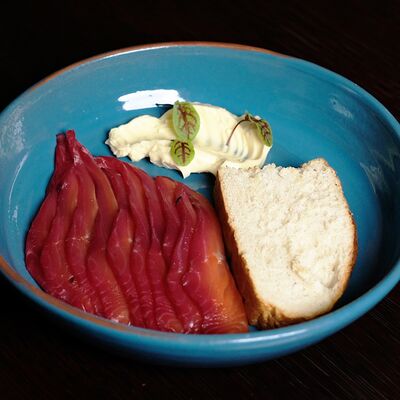 Слабосоленая форель в Lions Head по цене 980 ₽