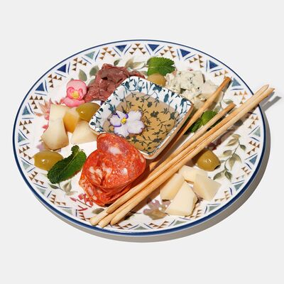 Винная тарелка в Эхо по цене 1200 ₽