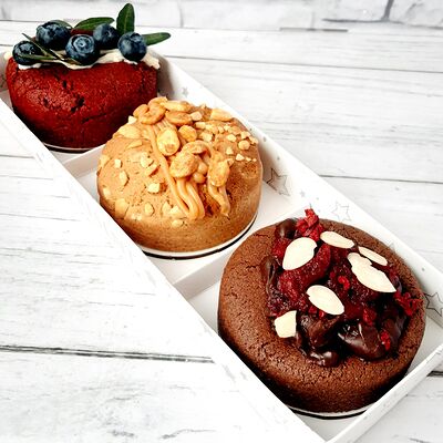 Печенье Кукис мини-3 в Премиум торт по цене 1000 ₽