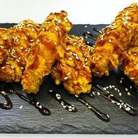 Крылья терияки в Chicken & Roll