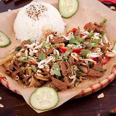 Ком бо сао за в Com Pho по цене 840 ₽