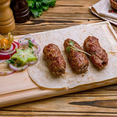 Люля-кебаб из баранины в Чеми Стумари по цене 890 ₽