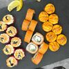 Креветка и лосось в ударе в Sushi yami по цене 1429