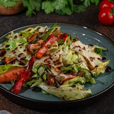 Салат Курочка по-азиатски в Райхон по цене 320 ₽