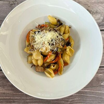 Ракушки с баклажаном и тунцом в Изюм по цене 520 ₽