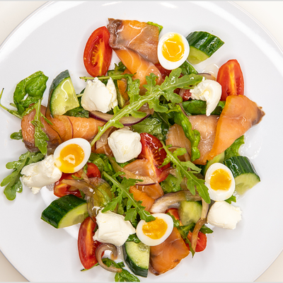 Салат Филадельфия в Pizza Sun по цене 529 ₽