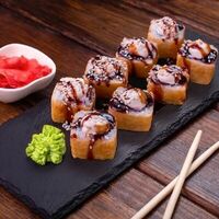 Ролл Жареный с крабом и масагой в Inari