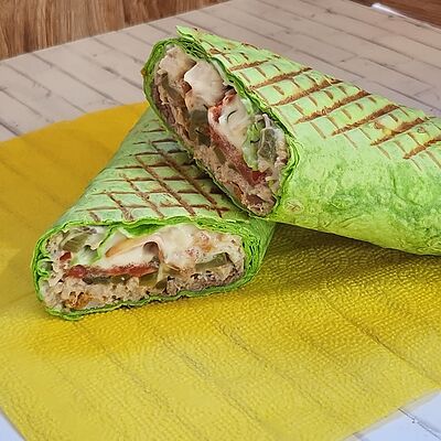 Шаурмания мясная в ШАУРМАНИЯи НЕ ТОЛЬКО по цене 679 ₽