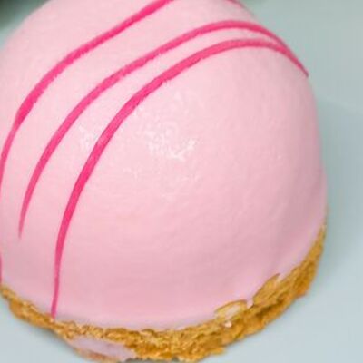 Пирожное Малиновый пломбир в Пиццерия Crazy Brothers по цене 330 ₽