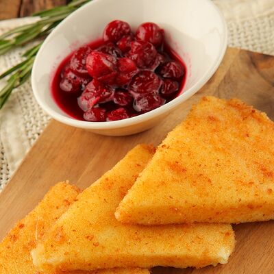 Сулугуни фри с ягодным соусом в Алубали - вкус Грузии по цене 590 ₽