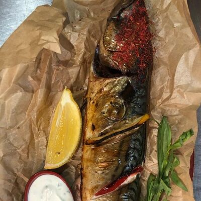 Скумбрия на углях в Первая реберная Кухня по цене 530 ₽