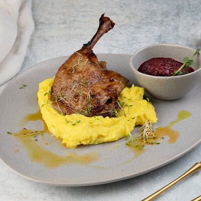 Утка конфи в Ellips по цене 910 ₽