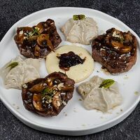 Медальоны из говядины с трюфельным кремом в Dimcoffee