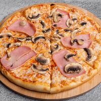 С ветчиной и грибами в Суши & Пицца