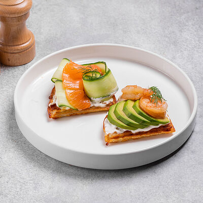 Вафли картофельные с креветками в Чайка по цене 580 ₽