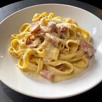 Паста Карбонара в Винегрет по цене 580 ₽