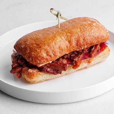 Чиабатта с рваной говядиной в Bosfor по цене 650 ₽