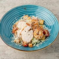 Цезарь с креветками в Или