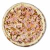 Пицца с ветчиной и грибами средняя в Pizza & Pizza по цене 685