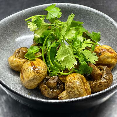 Шампиньоны гриль в FABRIKA по цене 370 ₽