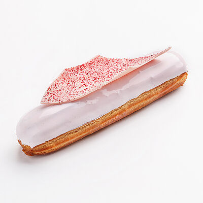 Эклер Малина с белым шоколадом в Эклерная по цене 350 ₽