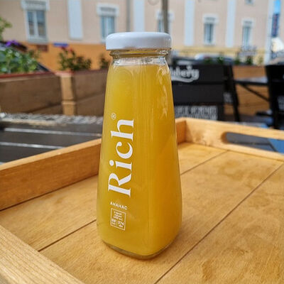 Сок Rich Ананас в Между Булок по цене 340 ₽