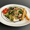 Салат с говяжьим языком и маринованной грушей в Трюфель по цене 570