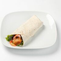 Ролл в тортильи с курицей в Матрешка