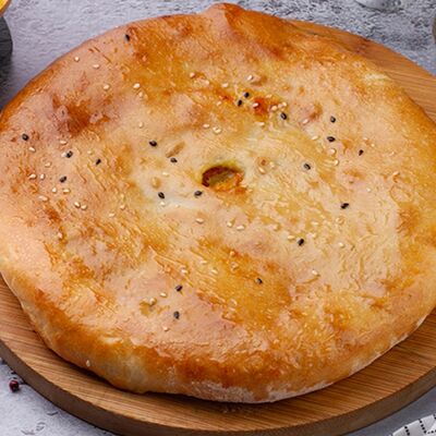 Осетинский пирог с тыквой в Пекарня Кулинария Пиццерия ОБОЖАЮТВСЕ! по цене 1199 ₽