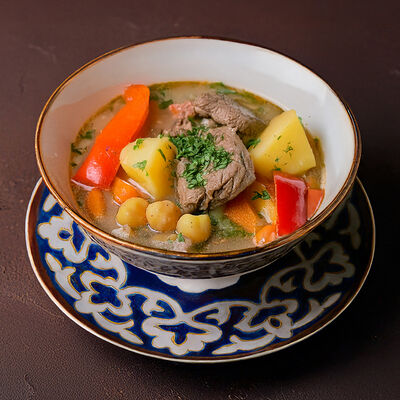 Шурпа из говядины в Чайхана по цене 530 ₽