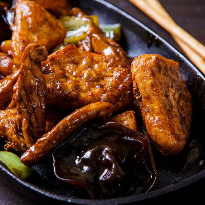 Соевый сыр Тофу в слабоостром соусе в Чайна Тун по цене 295