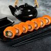 Калифорния с креветкой темпура в Golden Monkey по цене 870