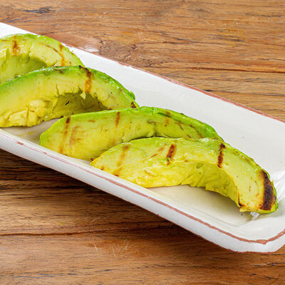 Авокадо на гриле в Pinch по цене 800 ₽