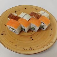 Угорь с Лососем Ролл Дуэт в Sushi & Shef