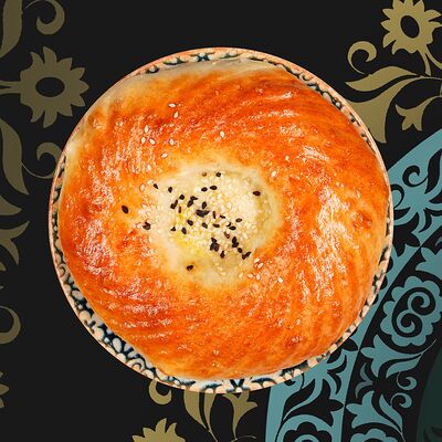 Лепешка целая в Татлы Чорсу Халяль по цене 59 ₽