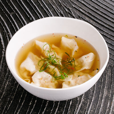 Суп с вонтонами в Ginza по цене 1190 ₽