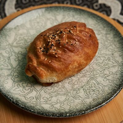 Самса с курицей в Кафе халяль по цене 120 ₽