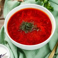 Борщ в Salam Baku