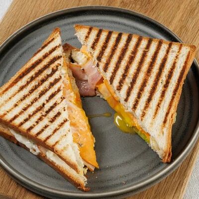 Сэндвич с бекономв Кстати, давай зайдём по цене 440 ₽