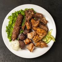 Шашлычная тарелка в Русский шашлык