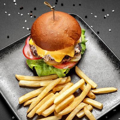 Бургер Место в Mesto Sushi & Grill по цене 490