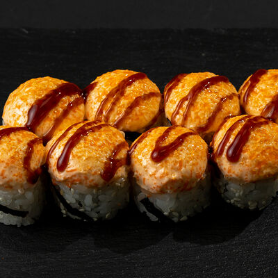 Ролл Хоккайдо запеченный в Sushigo по цене 399 ₽