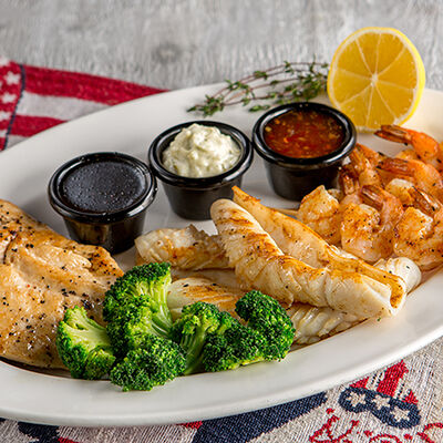 Fridays big platter в T.G.I. Friday's по цене 1495