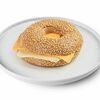 Бейгл с сыром в Starbucks (R) по цене 2500