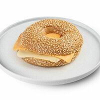 Бейгл с сыром в Starbucks (R)