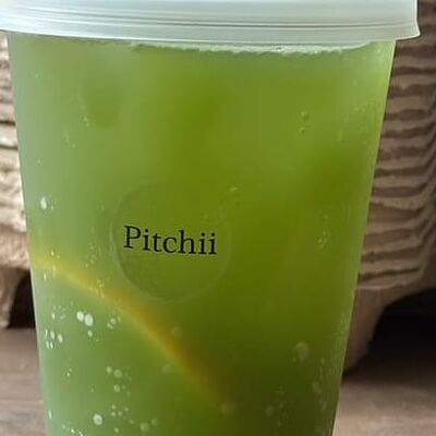 Матча сода в Pitchii Coffee and Waffles по цене 490 ₽